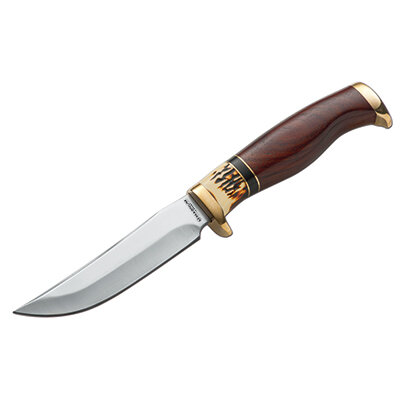 Eine Skinner-Klinge wird zum Häuten von bei der...
